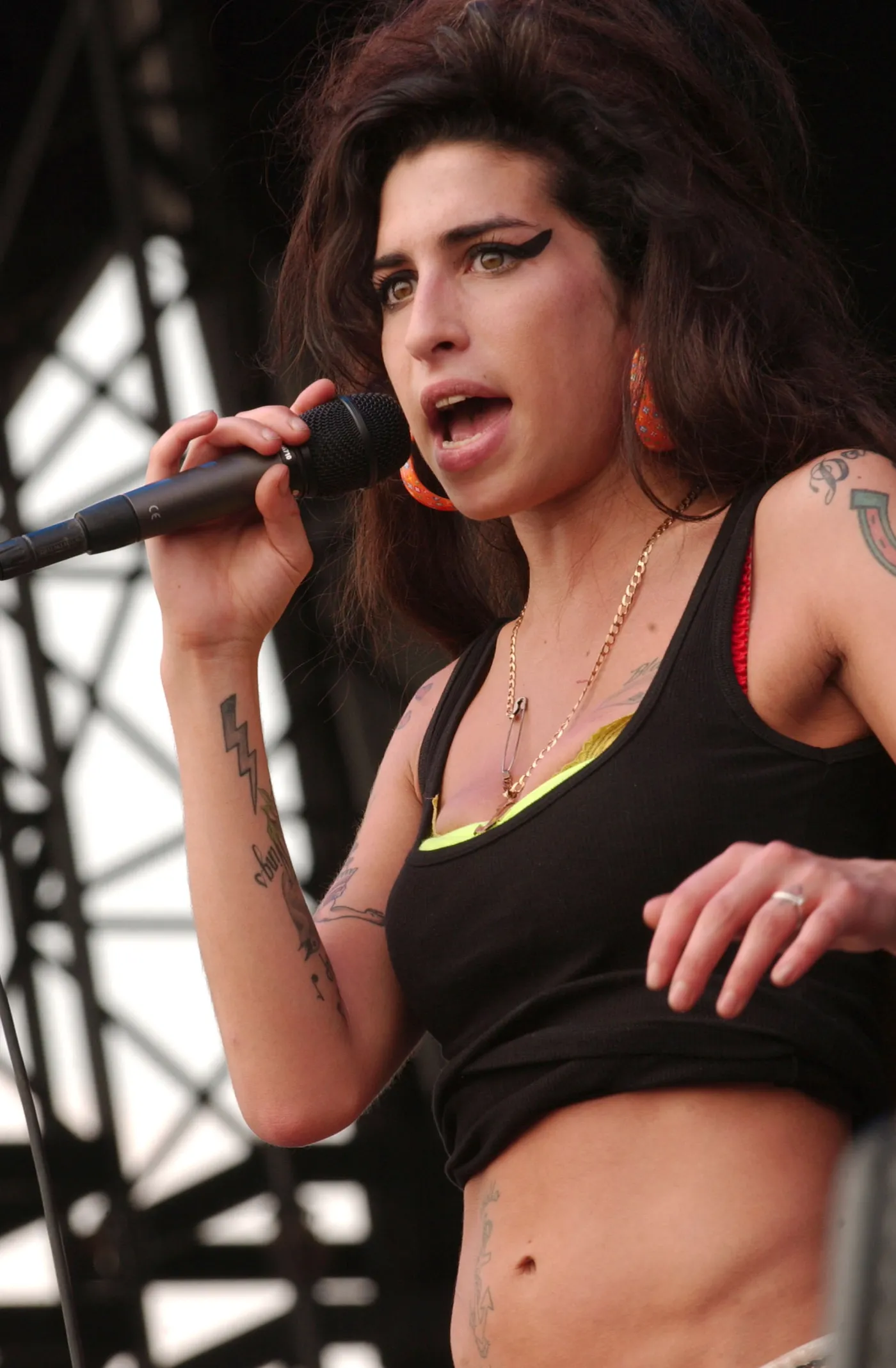 5226957-amy-winehouse.jpg