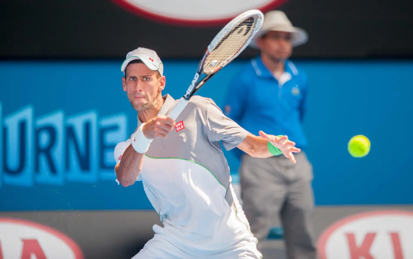 Australian Open: Faworyci trzymają się mocno