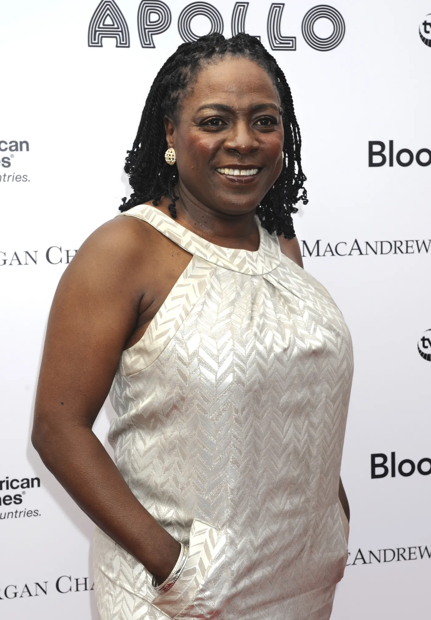 5847753-sharon-jones.jpg