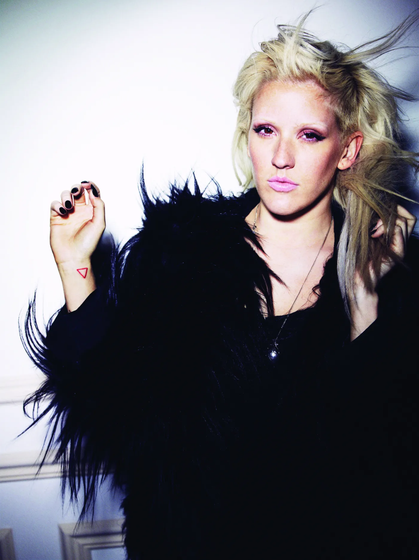 5391527-ellie-goulding.jpg