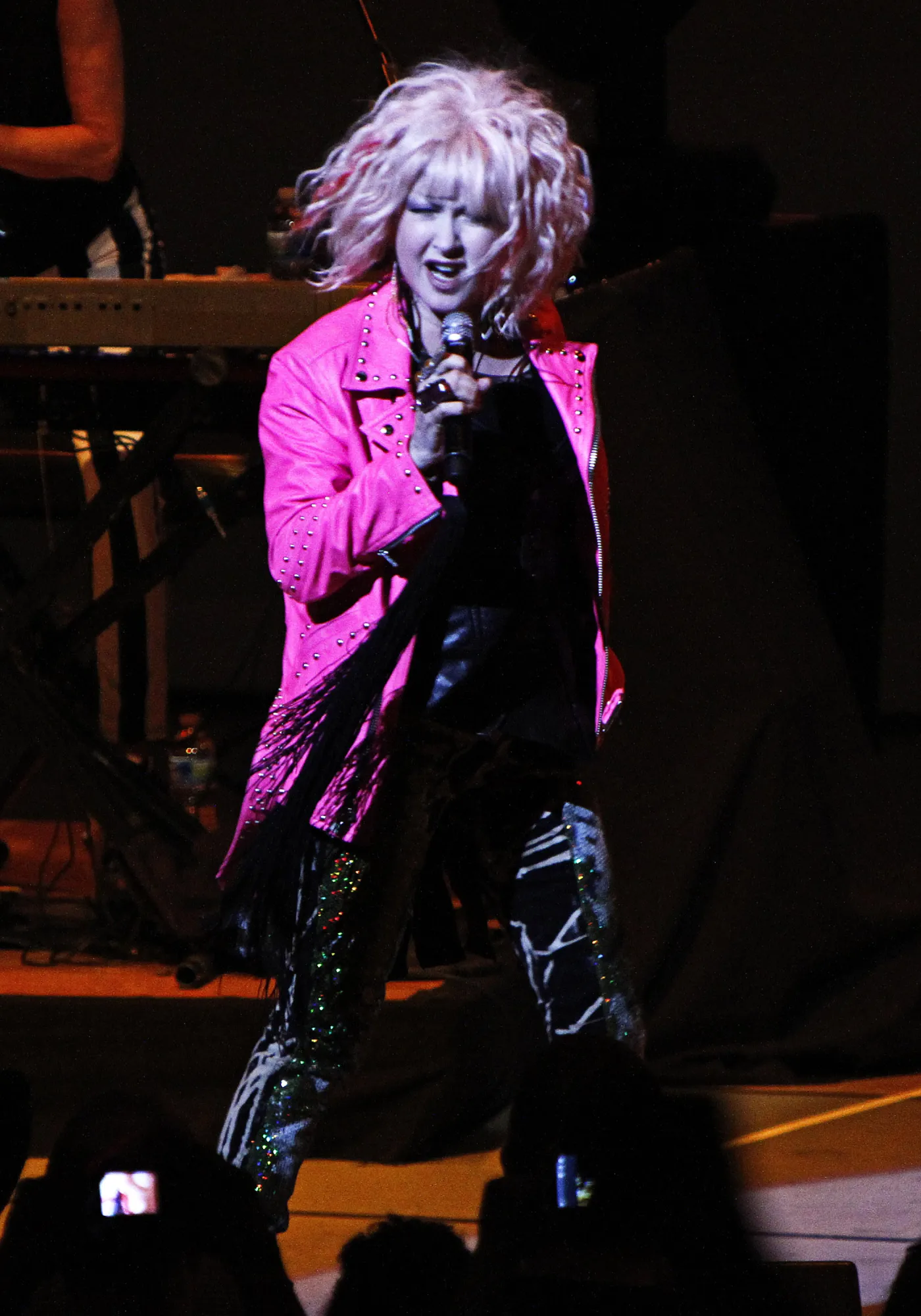 5545983-cyndi-lauper.jpg