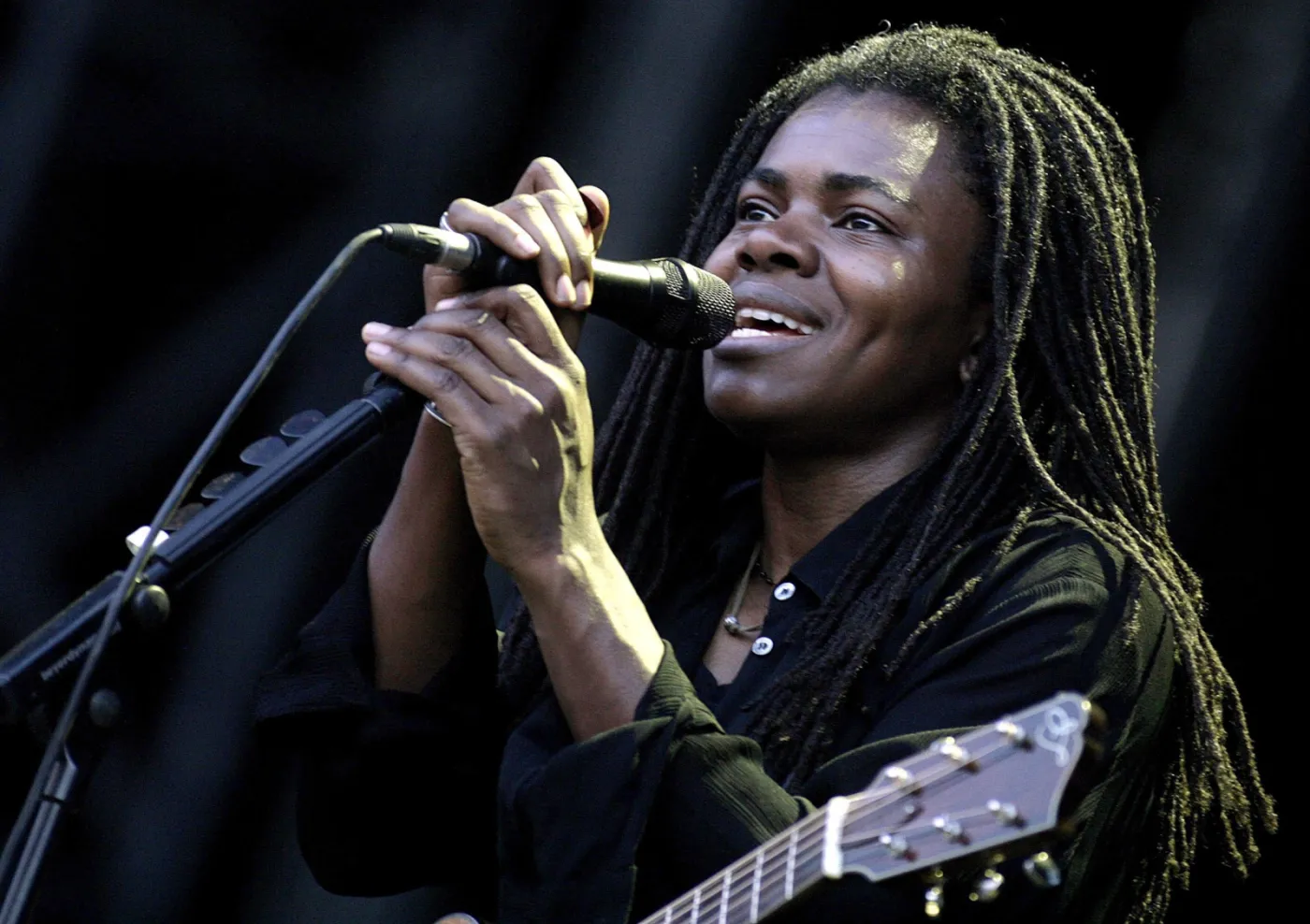 6094949-tracy-chapman.jpg