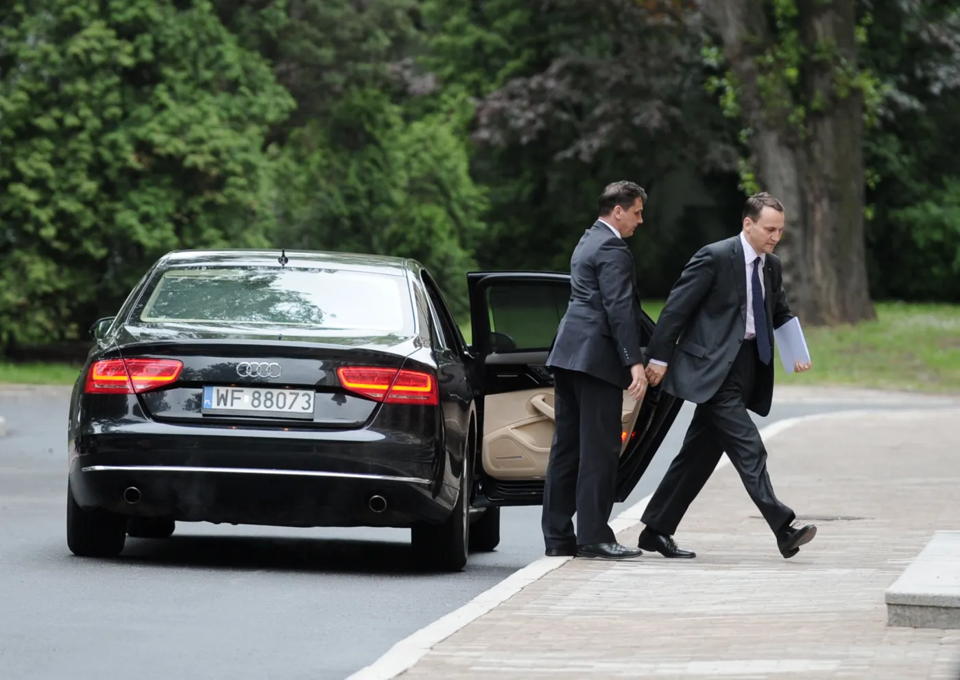 Urząd woli kupić auto, niż wynająć