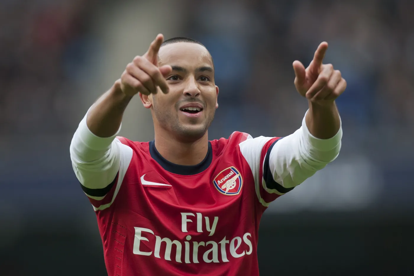 6177344-theo-walcott.jpg