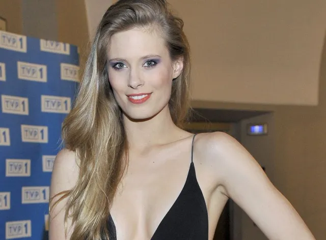 Co przeszkadza pięknej aktorce w Polakach? "Narzekanie, ponuractwo, brak kultury"