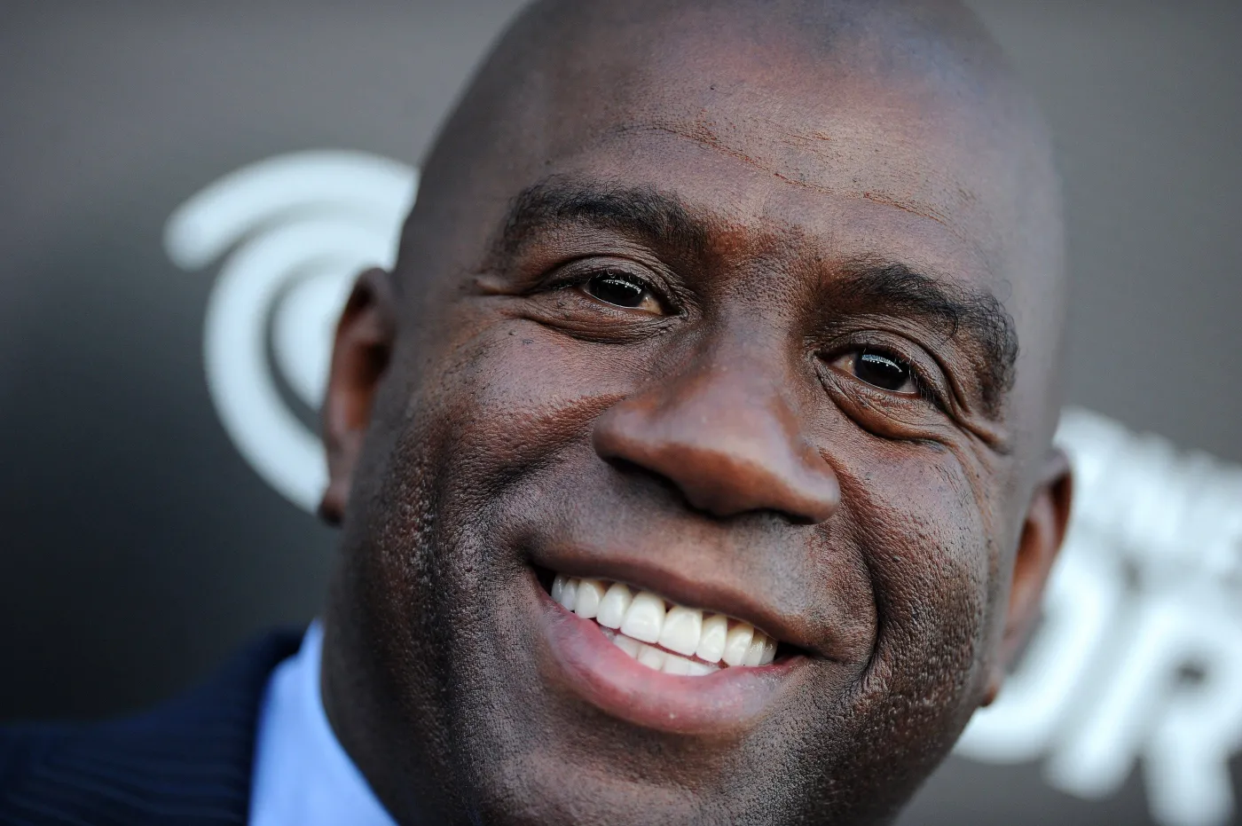 6234602-magic-johnson.jpg