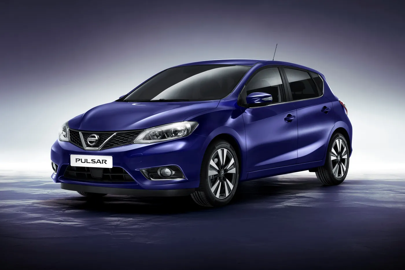 6313673-nissan-pulsar.jpg