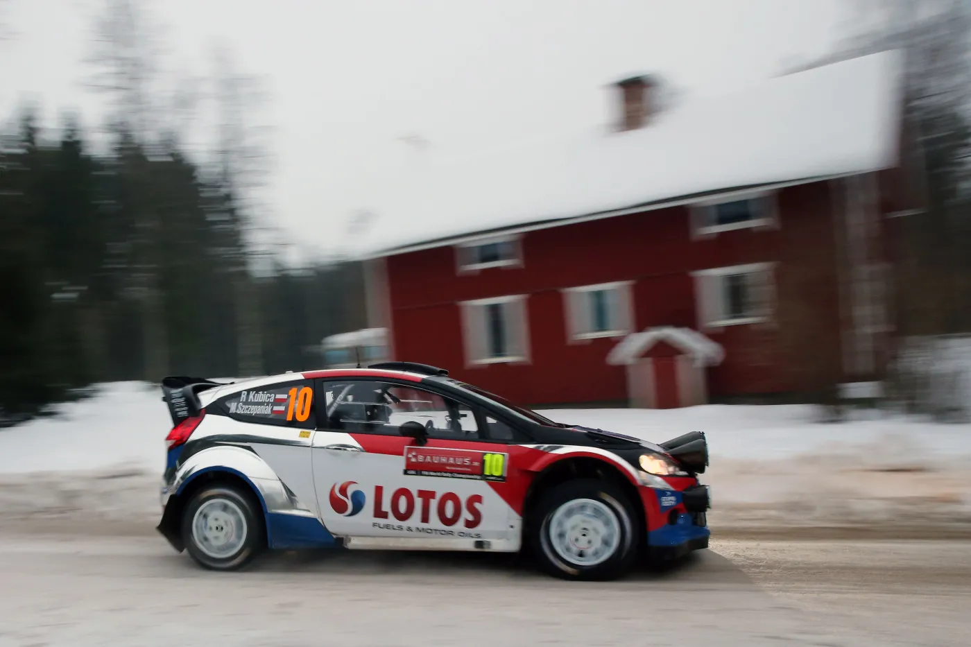 Rajd Szwecji: Odległe miejsca Kubicy i Sołowowa