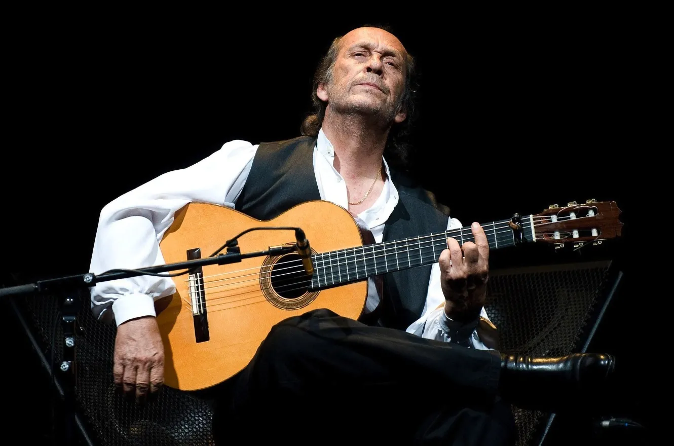 5986439-paco-de-lucia.jpg