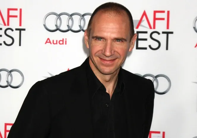 6011577-ralph-fiennes.jpg