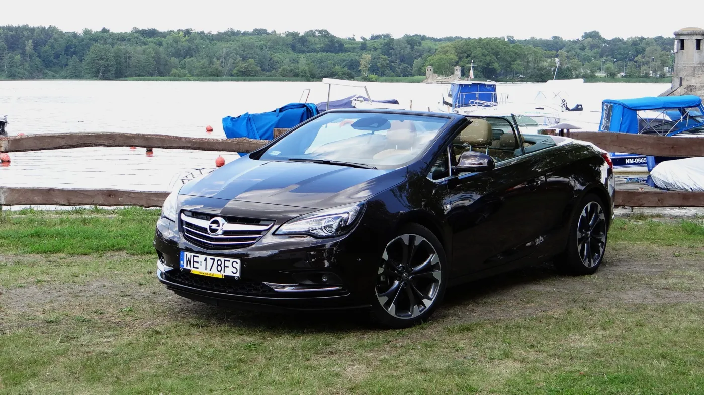 6628654-opel-cascada.jpg