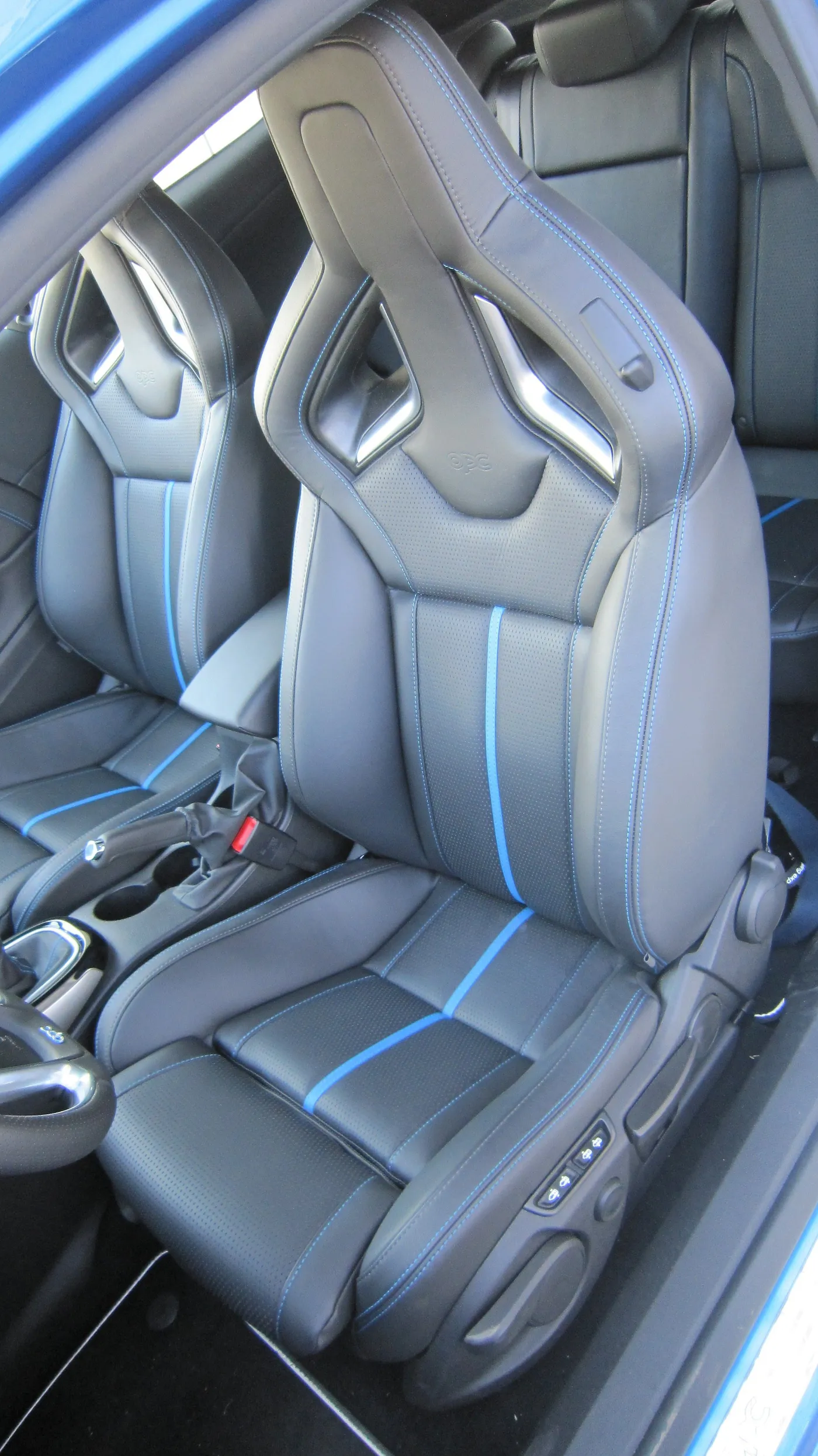 6691155-opel-astra-opc.jpg