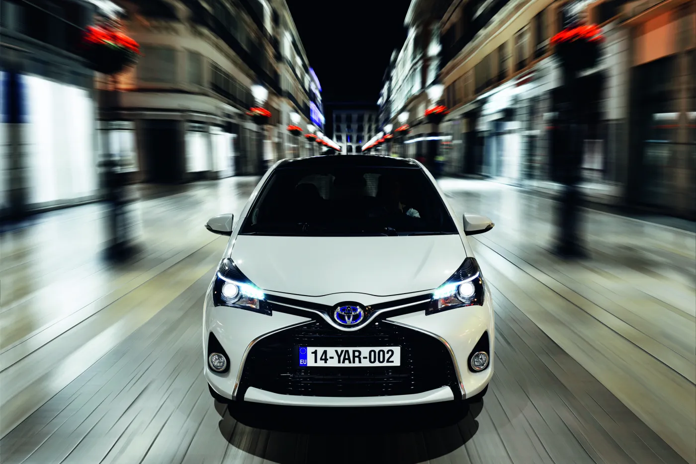 6351386-toyota-yaris.jpg