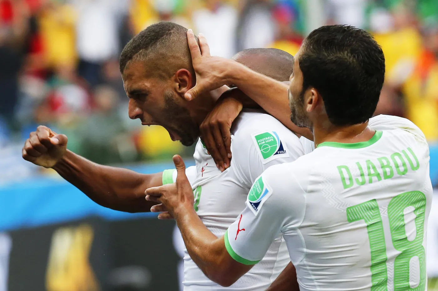 Sześć goli w meczu Korea - Algieria. Zespół z Afryki uciekł spod topora. WIDEO