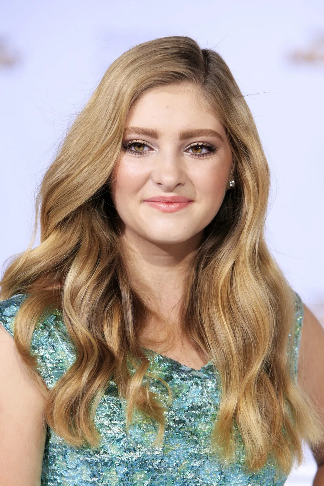 7085379-willow-shields.jpg