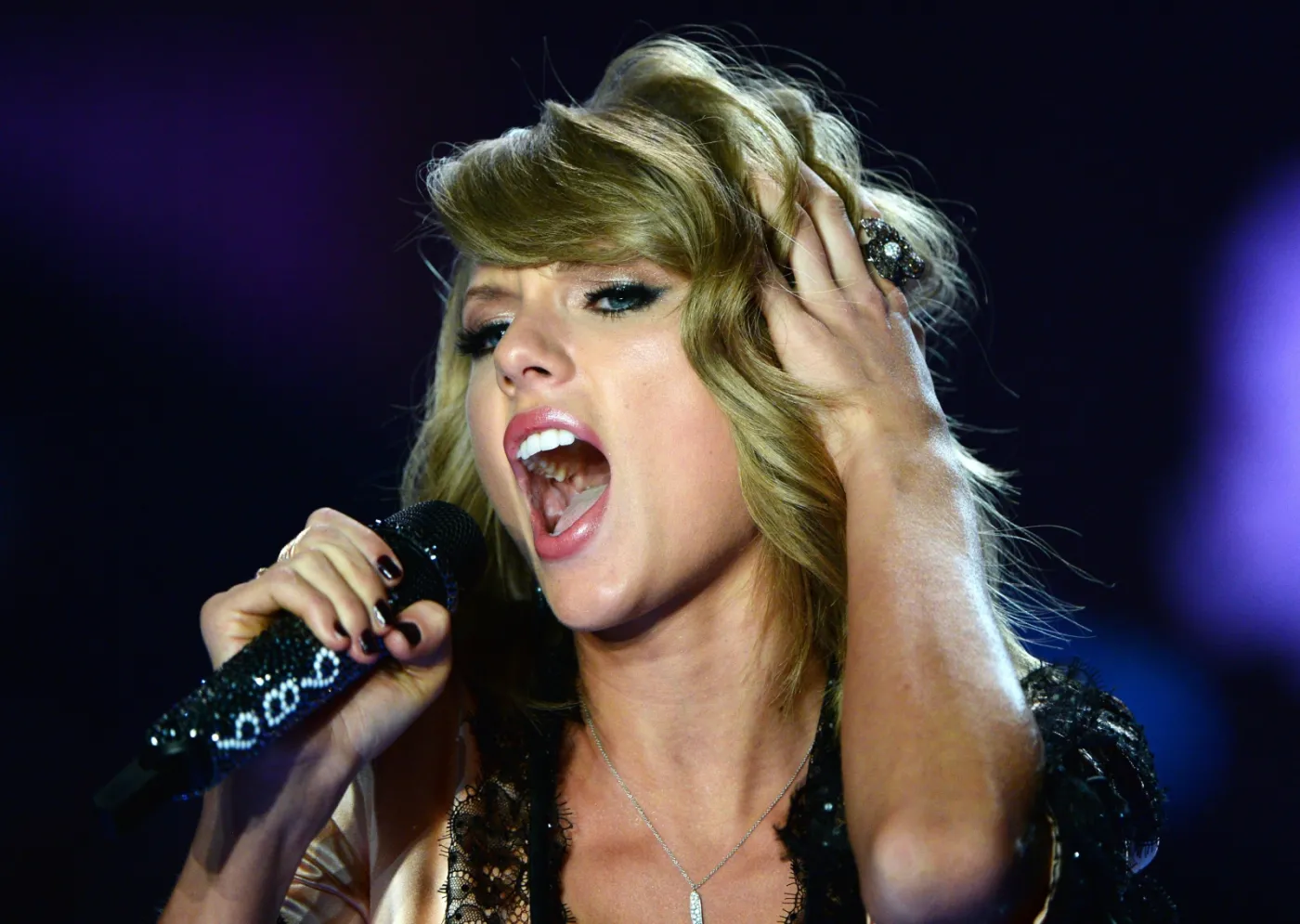 7146322-taylor-swift.jpg