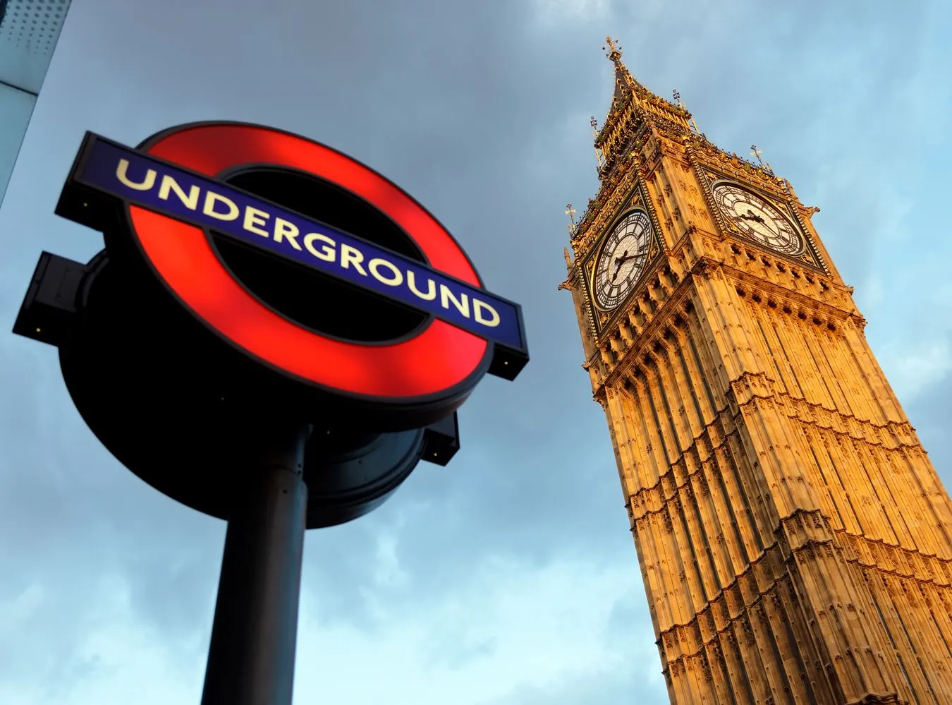 USA oskarżają brytyjski bank o pranie miliardów dla Iranu