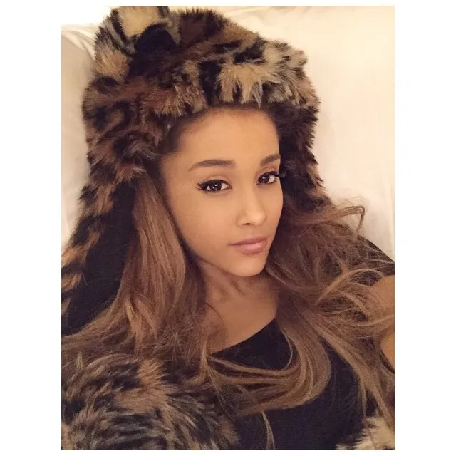 7191540-ariana-grande.jpg