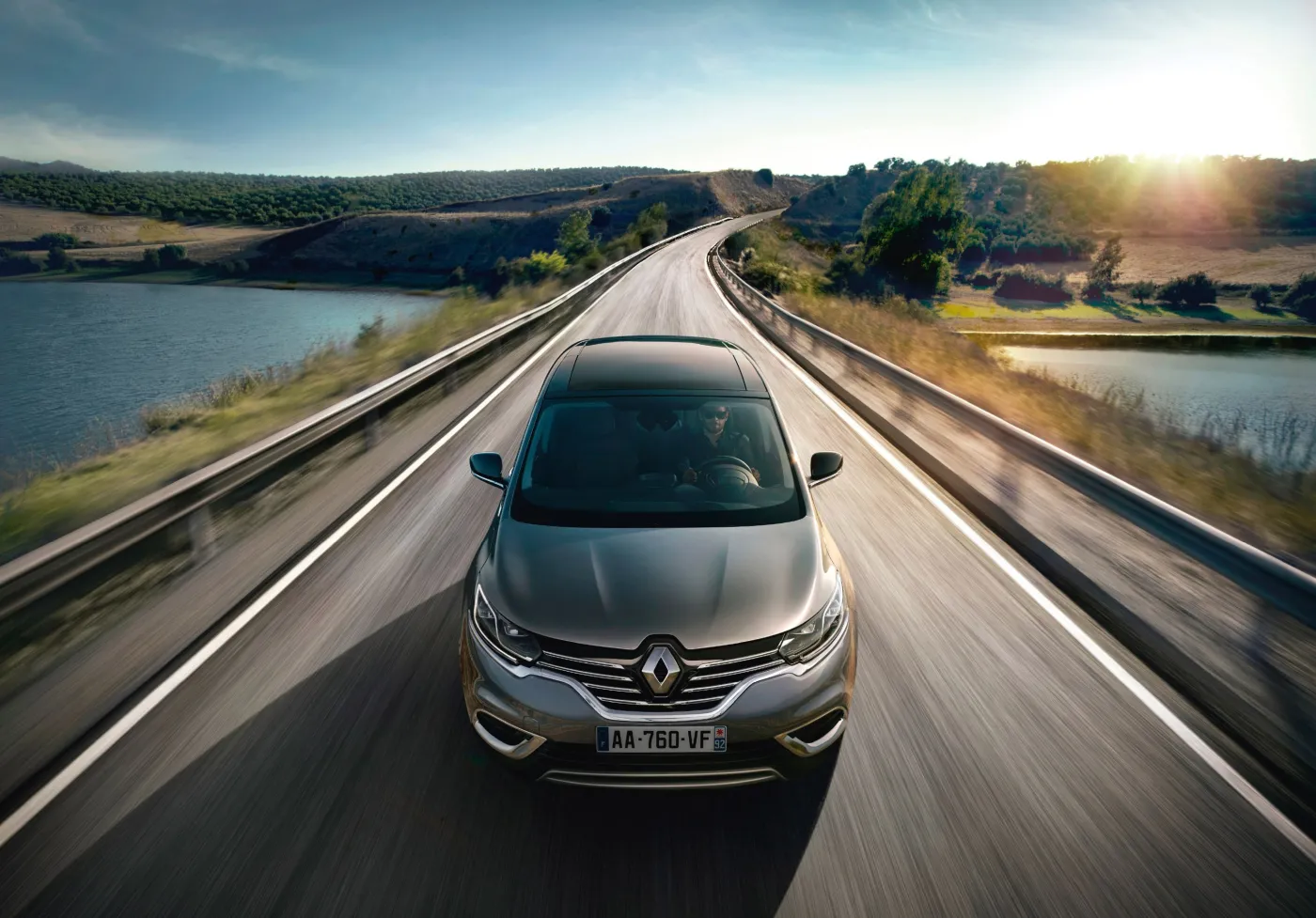 6859134-renault-espace.jpg