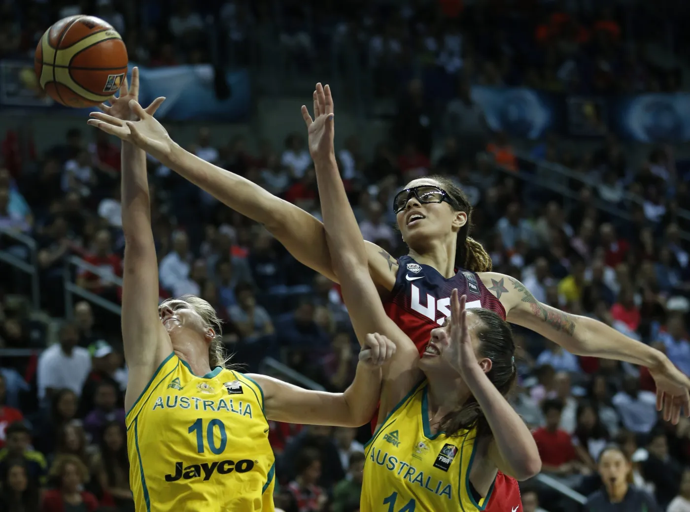 MŚ koszykarek: USA i Hiszpania zagrają w finale