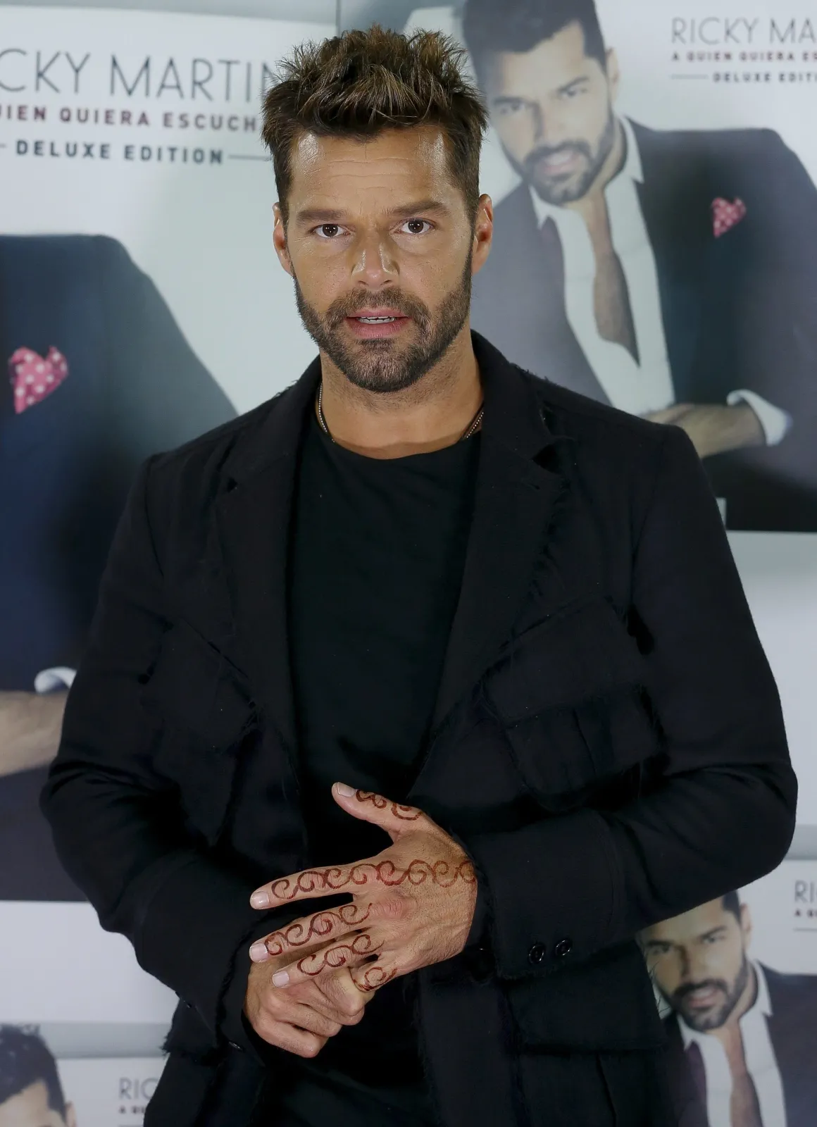 7529745-ricky-martin.jpg