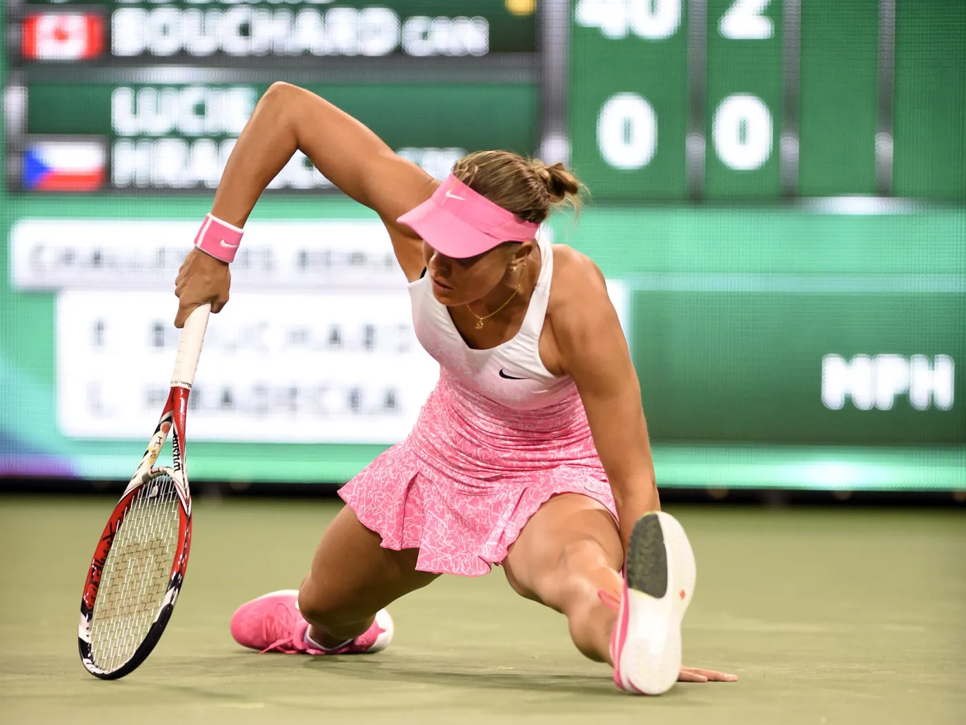 Latająca Szarapowa, ekstremalna mini Halep, szpagat Hradeckiej na Indian Wells. ZDJĘCIA