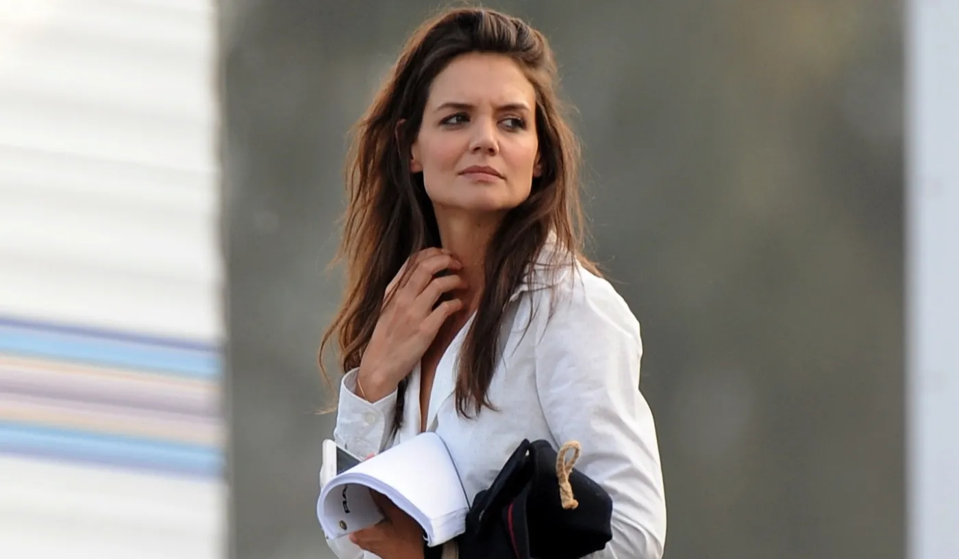 Katie Holmes znów jest zakochała i znów w aktorze?