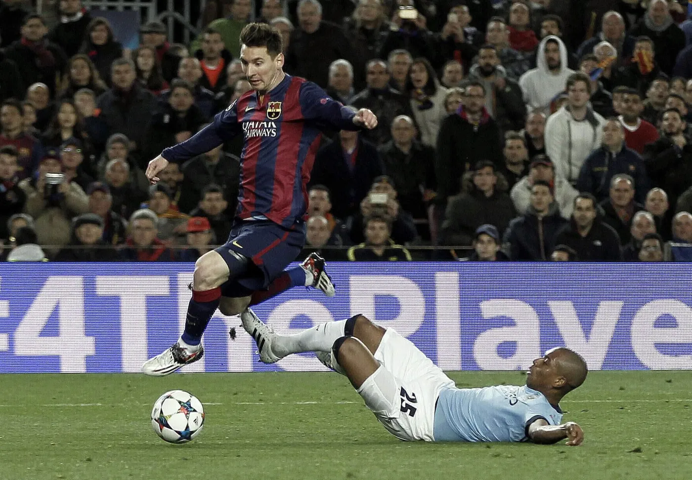 Liga Mistrzów: Awans Barcelony. Messi podał, Rakitić strzelił. Wideo