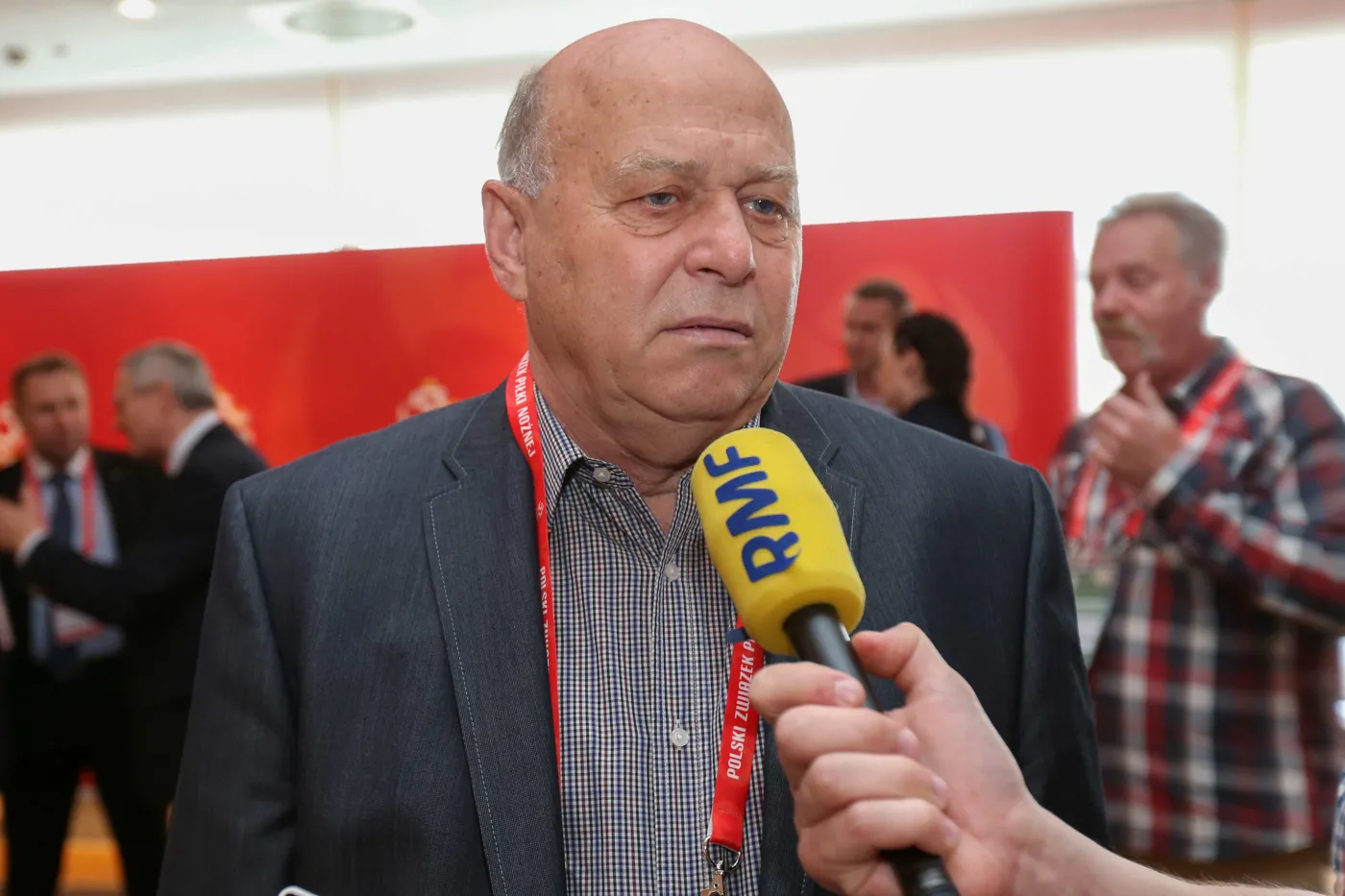 Grzegorz Lato o PZPN bez niego: Nie będę s... we własne gniazdo