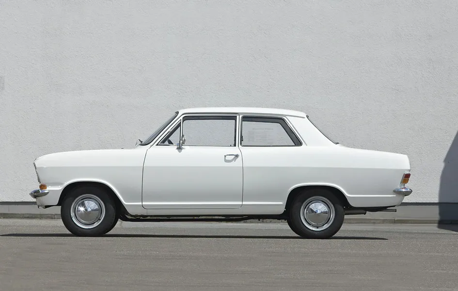 7735275-opel-kadett-b.jpg