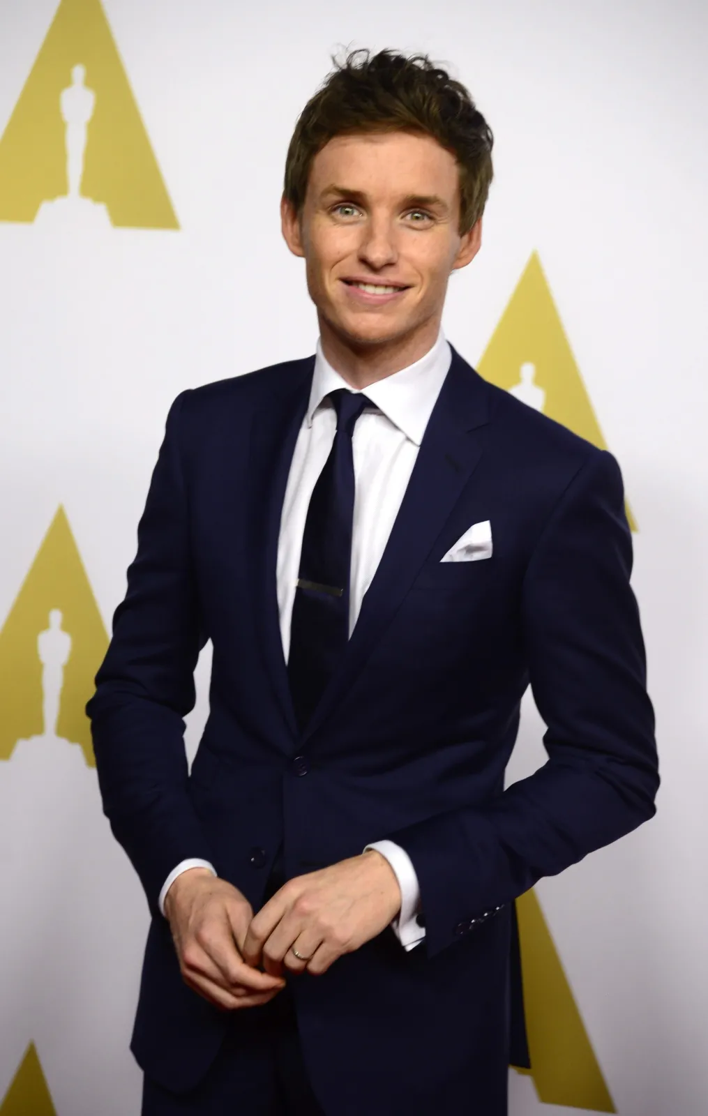 7376394-eddie-redmayne.jpg