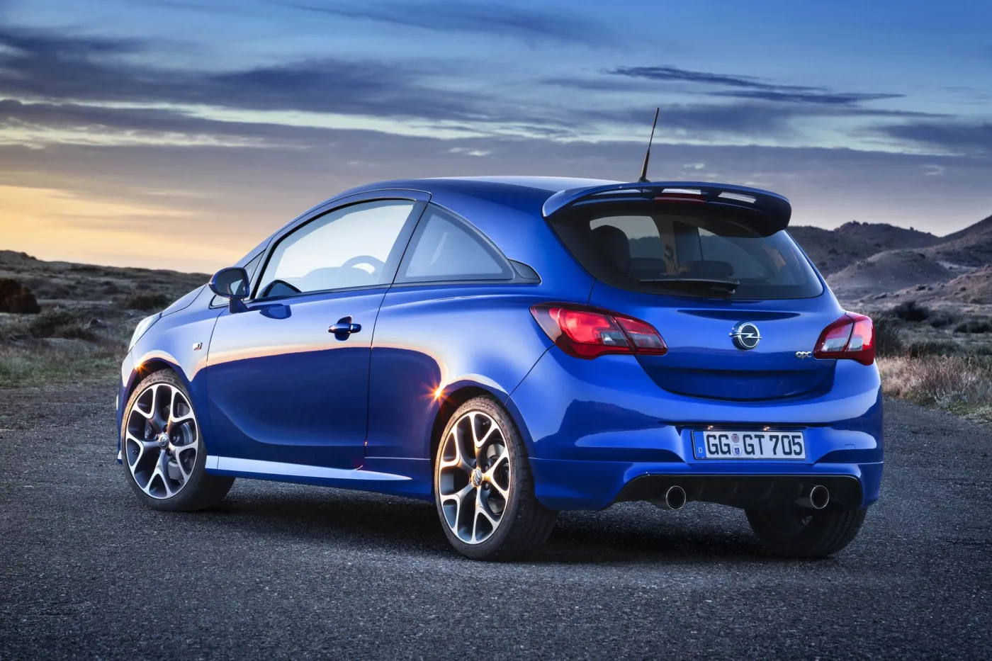 7381812-opel-corsa-opc.jpg