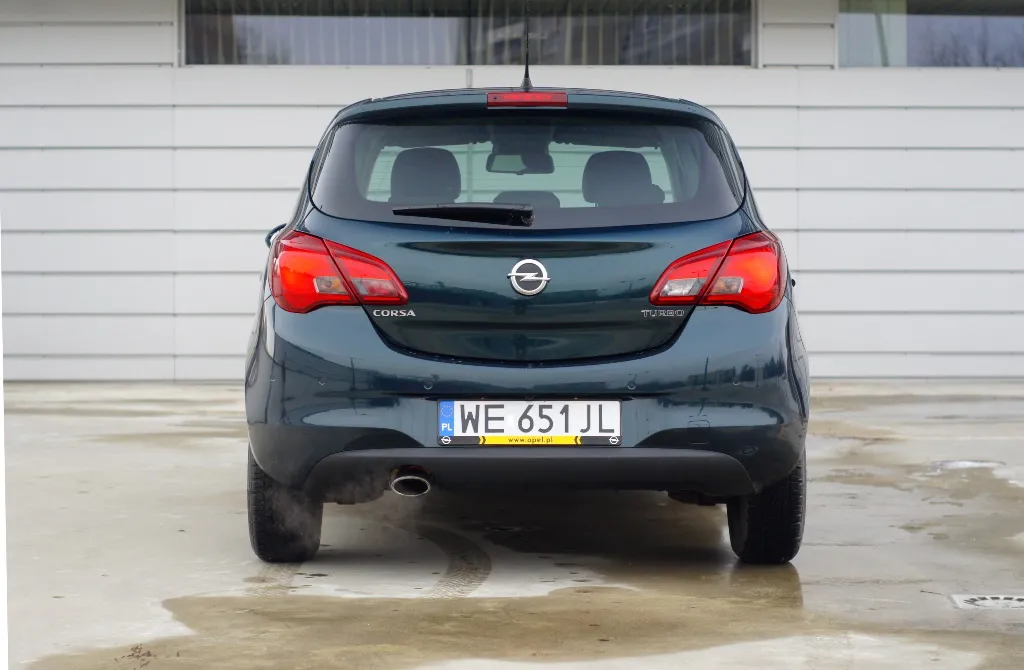 7438026-opel-corsa-1.jpg
