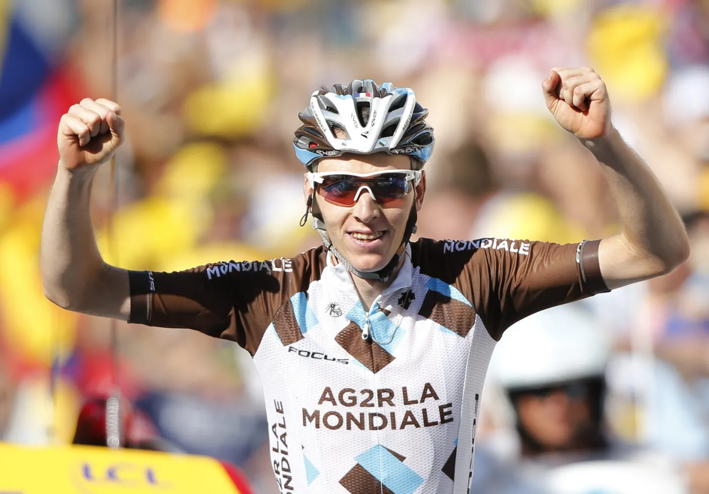 Tour de France: Bardet wygrał 18. etap, Froome liderem