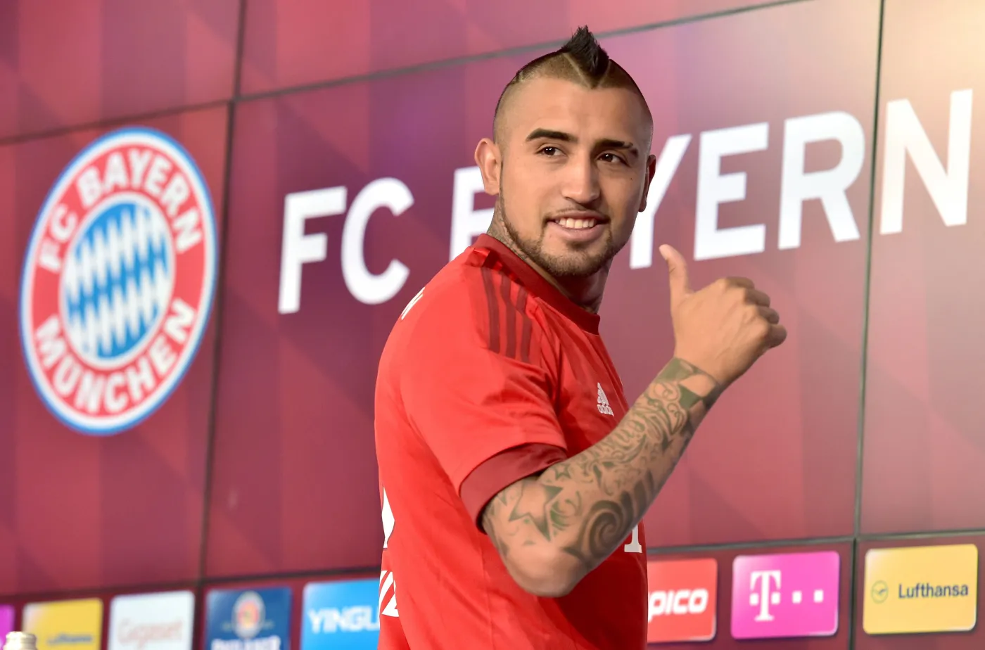 8025687-arturo-vidal.jpg