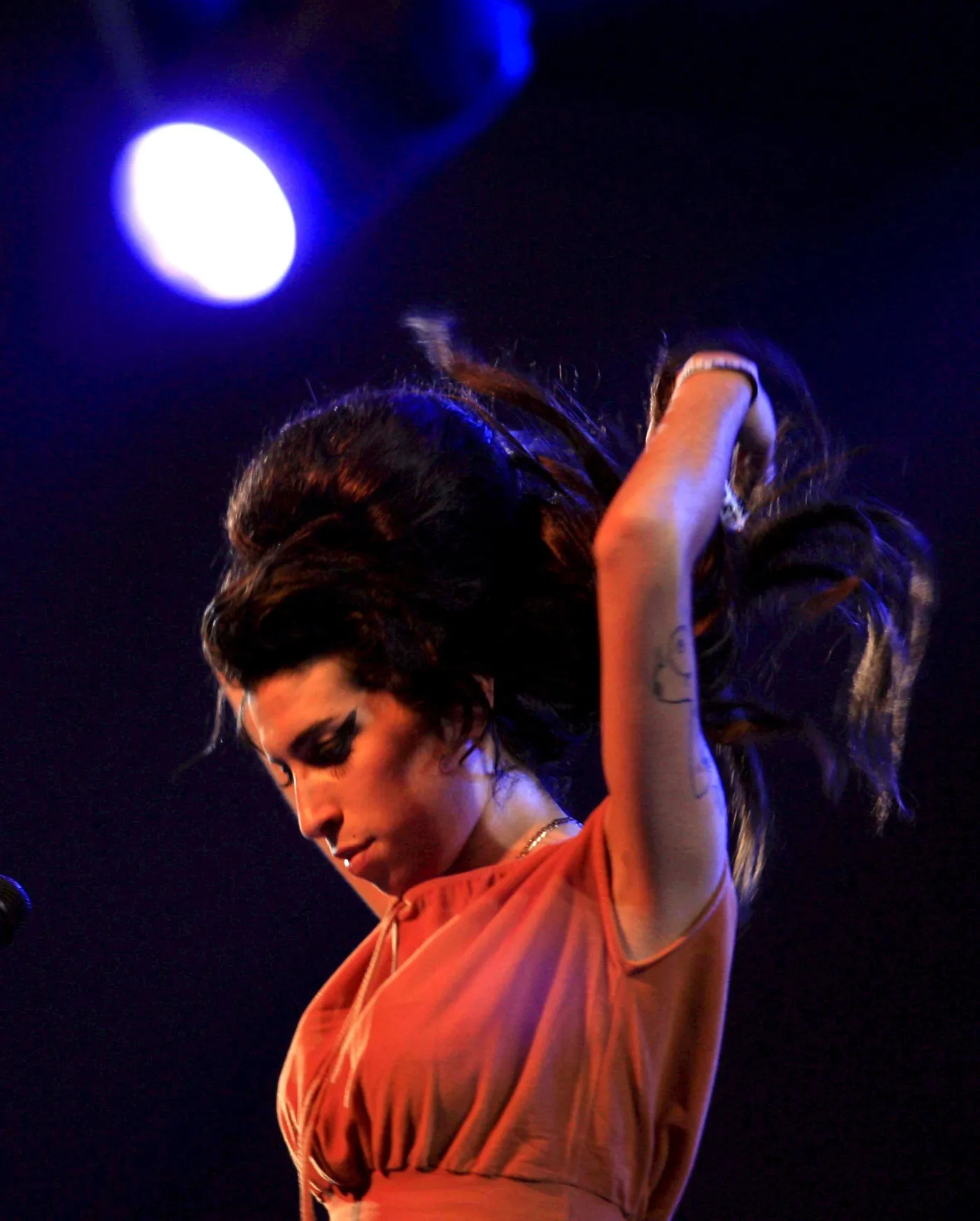 8062728-amy-winehouse.jpg