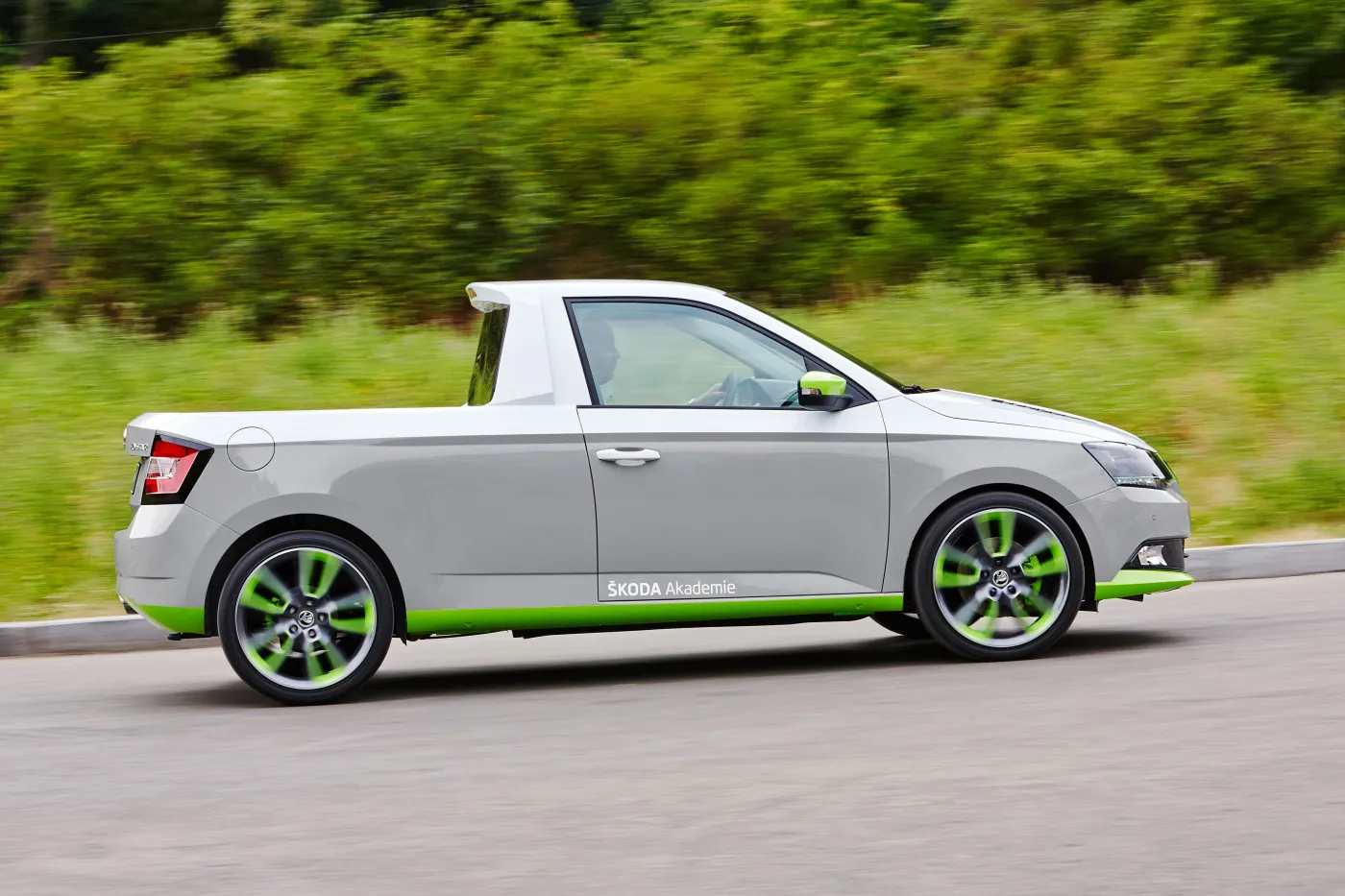 8104372-skoda-funstar.jpg