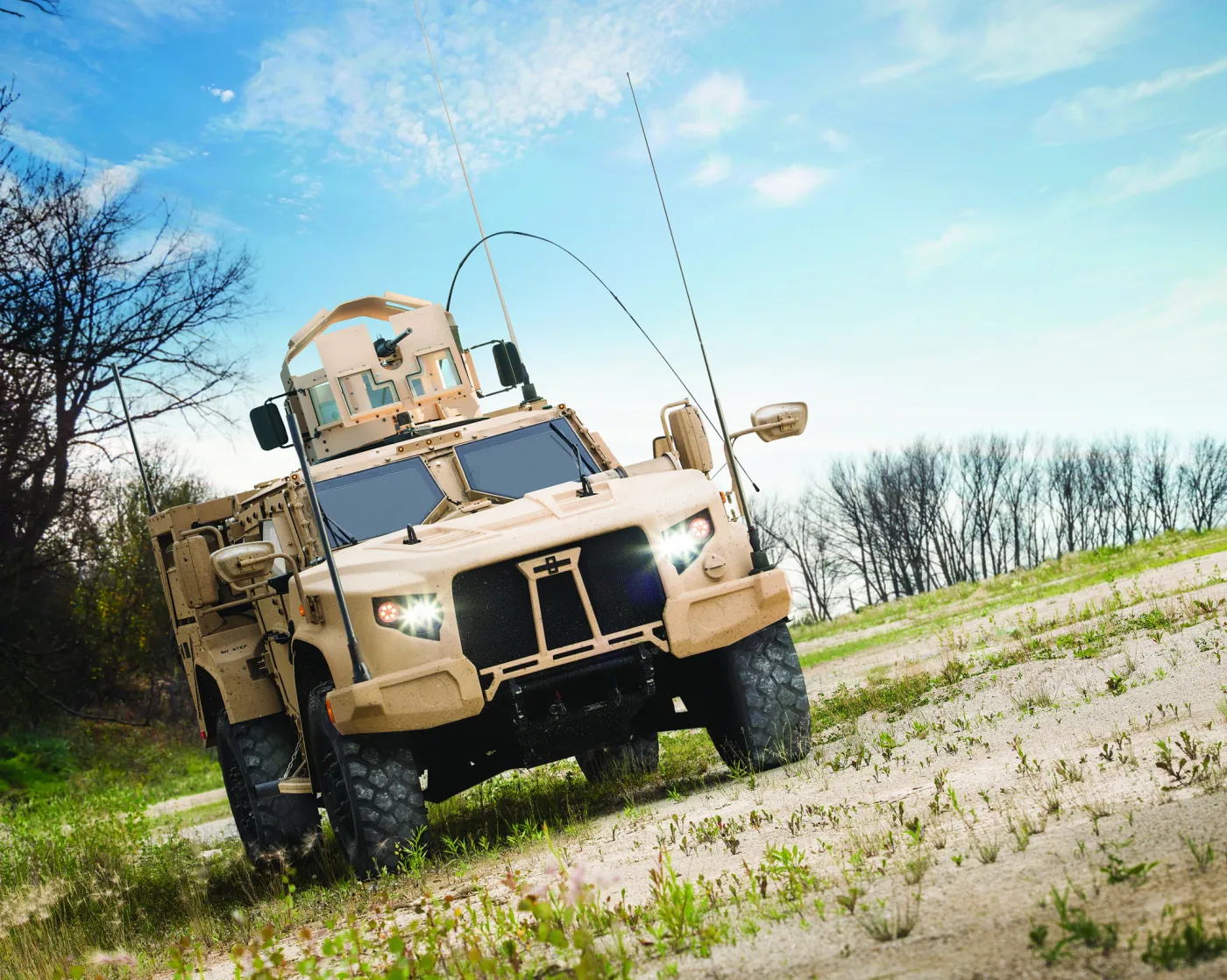 8137706-oshkosh-jltv.jpg