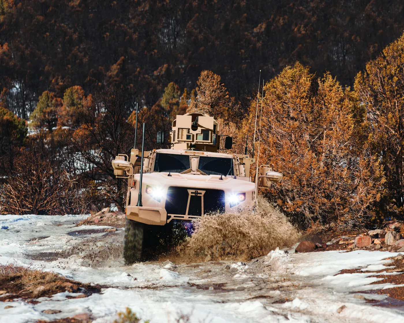 Oto pancerny następca humvee! Armia podpisała nowy kontrakt na 7 mld dolarów
