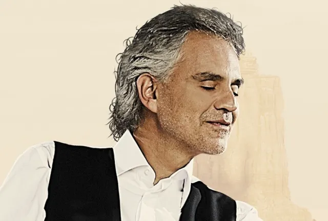 Andrea Bocelli śpiewa piosenkę z "Gladiatora" – pięknie?