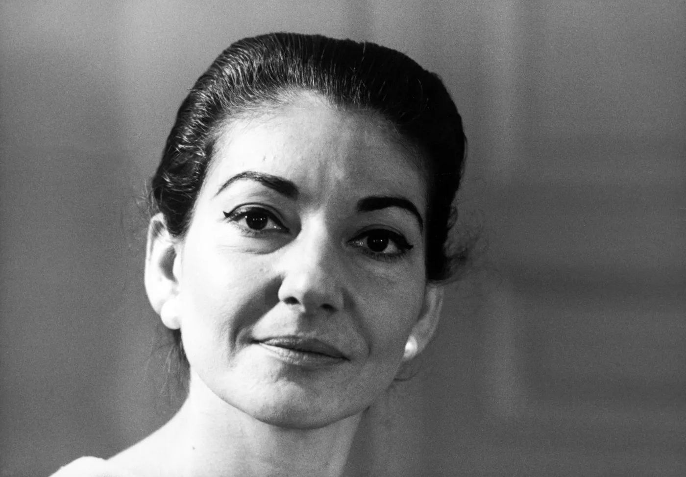 8143162-maria-callas.jpg