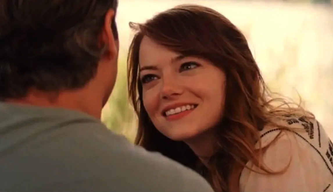 Tak uwodzi piękna Emma Stone... [ZDJĘCIA]