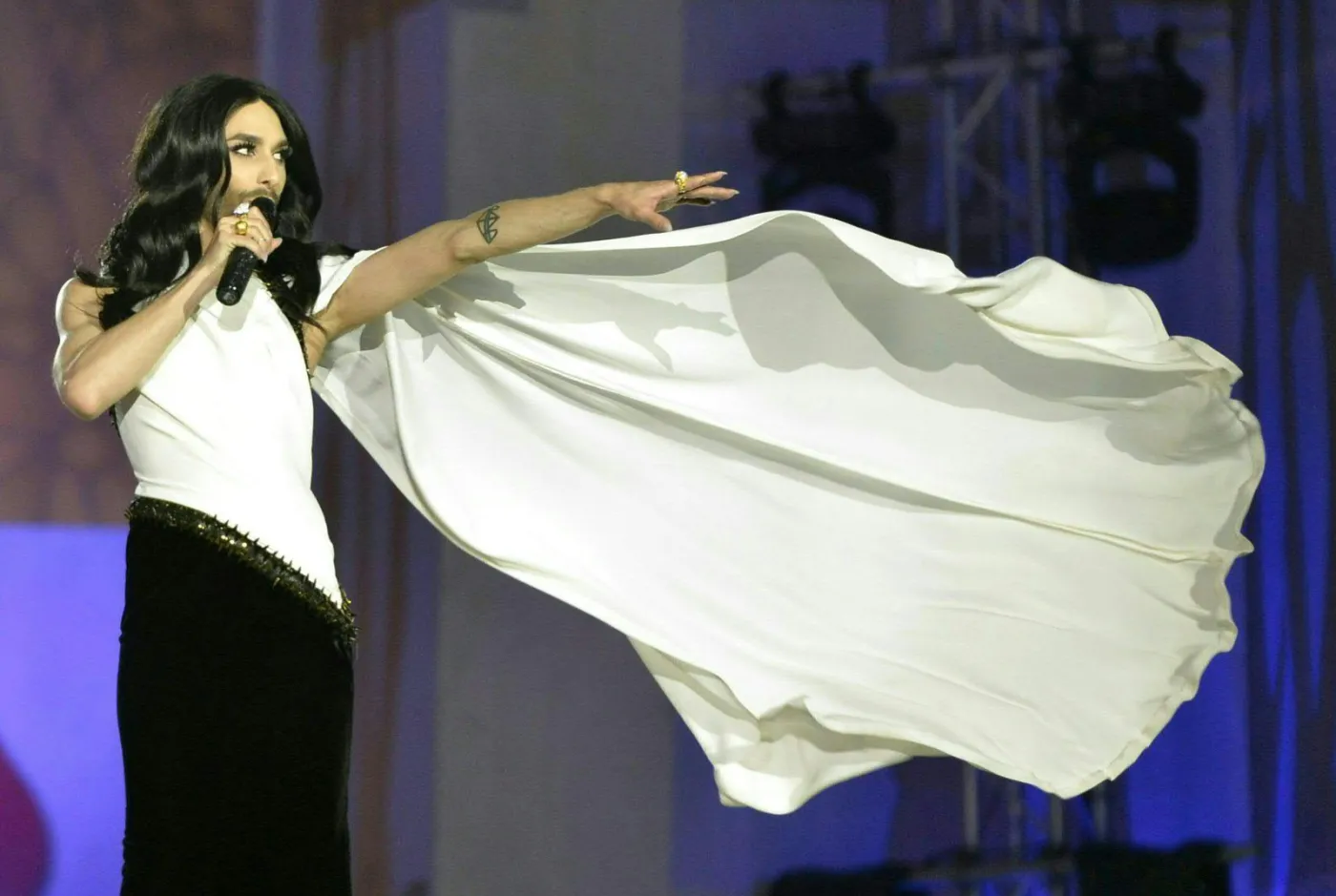 7777747-conchita-wurst.jpg