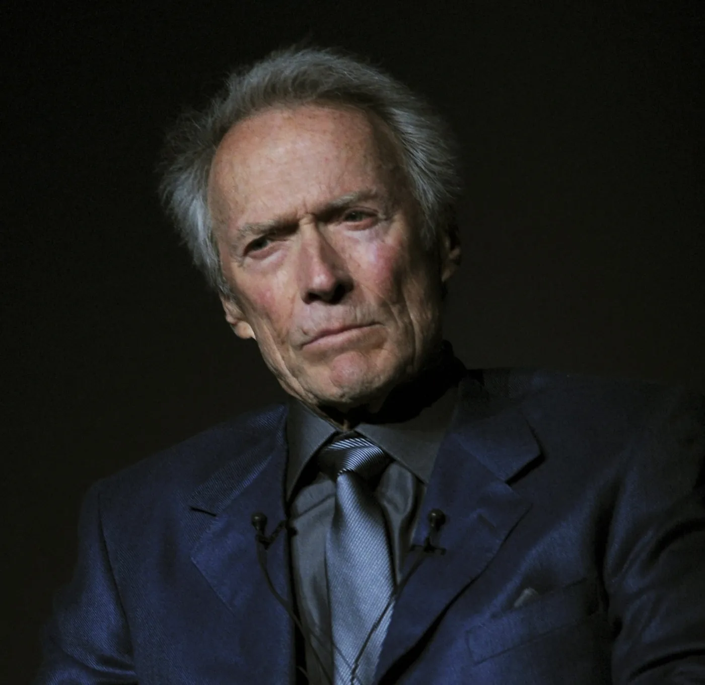 Clint Eastwood ląduje na rzece Hudson