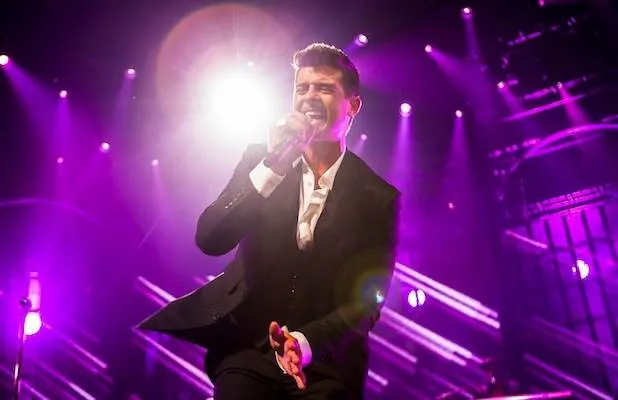 6556046-robin-thicke.jpg