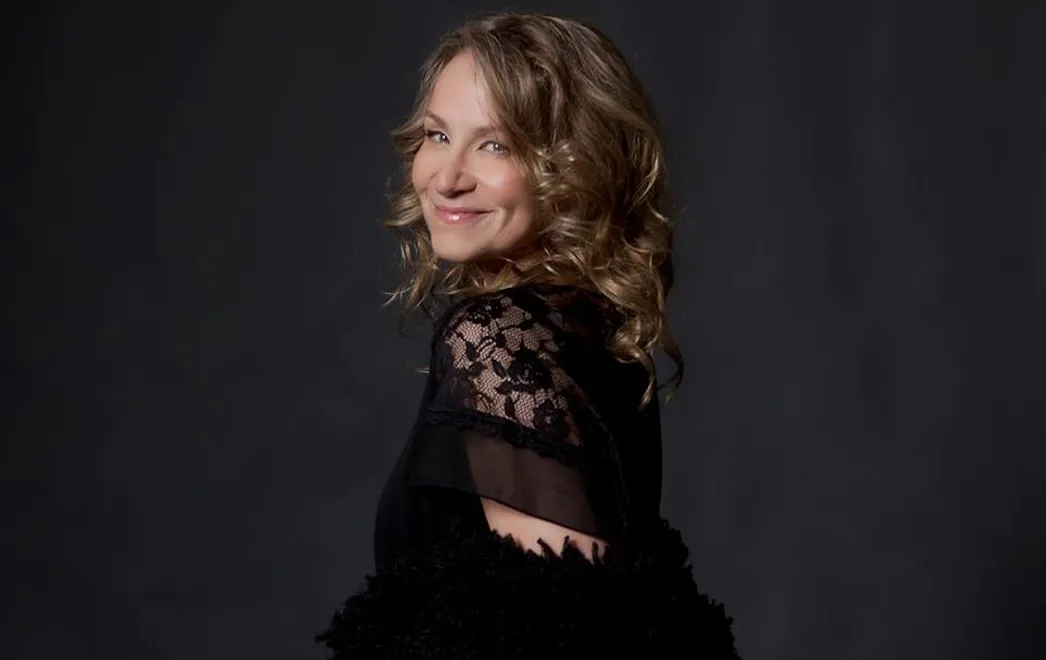 7883062-joan-osborne.jpg