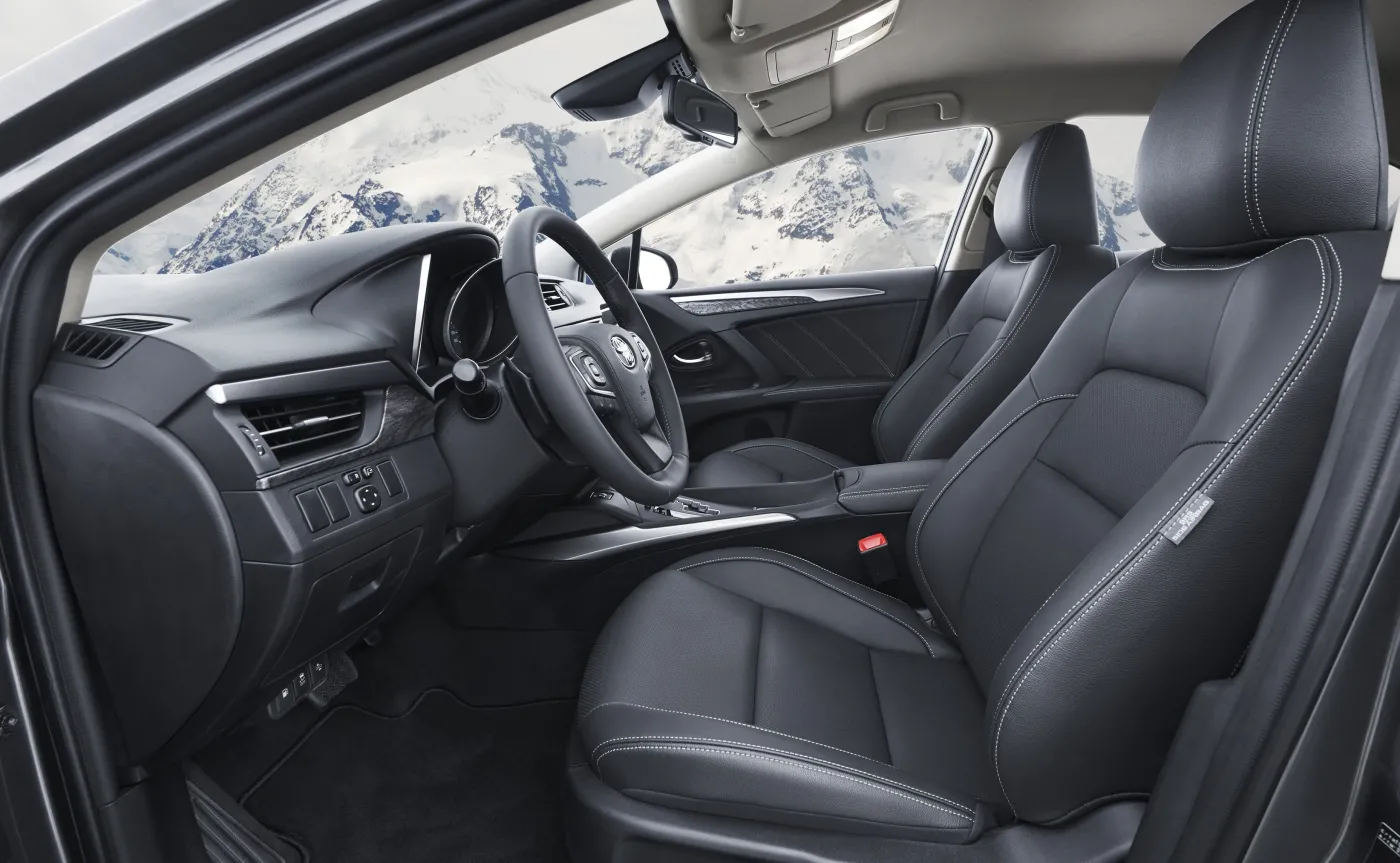 NOWE limuzyny dla nowych posłów. A szydzili z Radosława Sikorskiego. ZDJĘCIA