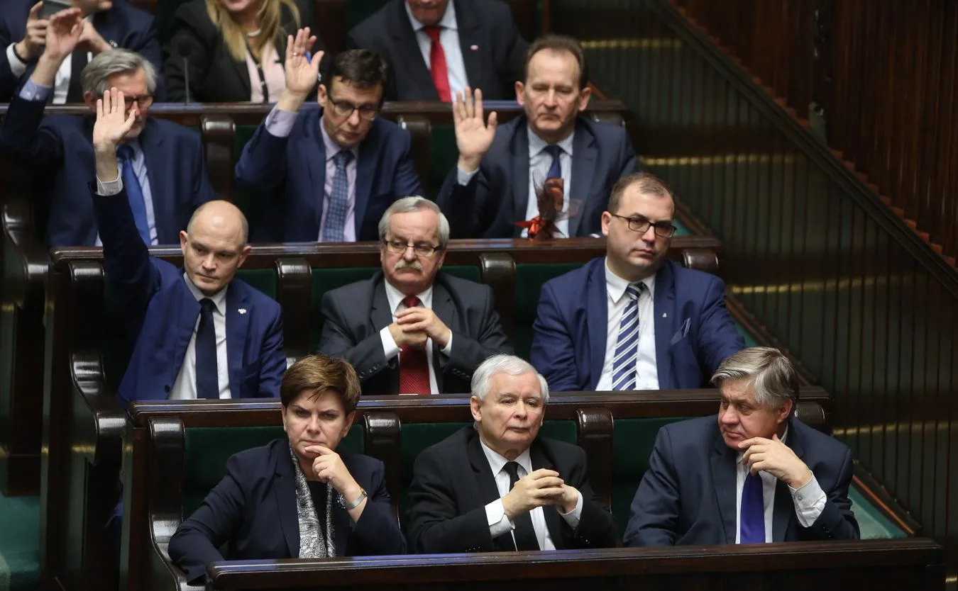 Sejm przyjął nowelizację ustawy o Trybunale Konstytucyjnym autorstwa PiS