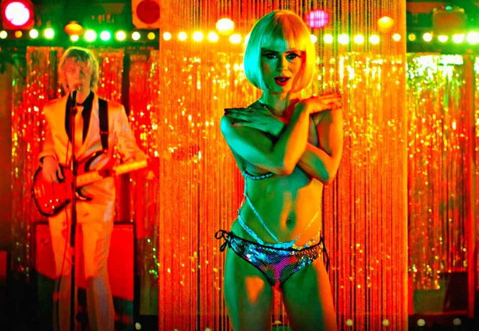 Magdalena Cielecka robi striptiz, a Kinga Preis śpiewa disco [ZDJĘCIA]