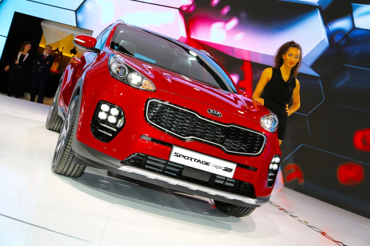 8215787-kia-sportage.jpg